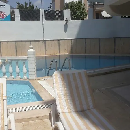 מלון דירות Lale Apart